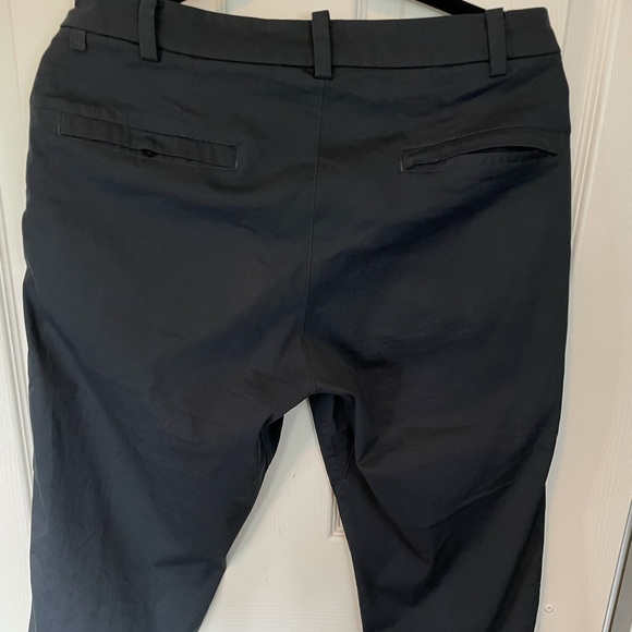 COPY - Men’s Lulu lemon commission pant - Picture 2 of 3